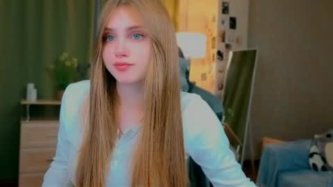 Arya online show from 07-18-26, 08:23