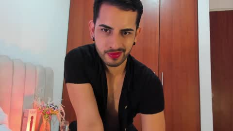 YOURBOYNEXTDOOR online show from 12-24-24, 11:44