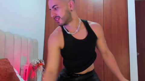 YOURBOYNEXTDOOR online show from 12-27-24, 11:31