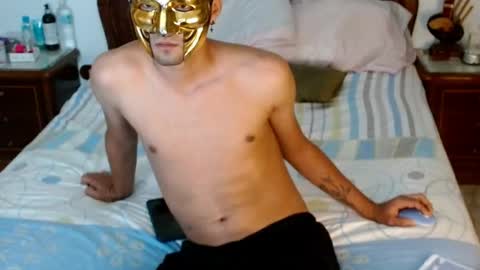 Snapshot of yourcouplehot chatting on 11-09-25, 07:50 yourcouplehot online show from 11-09-25, 07:50