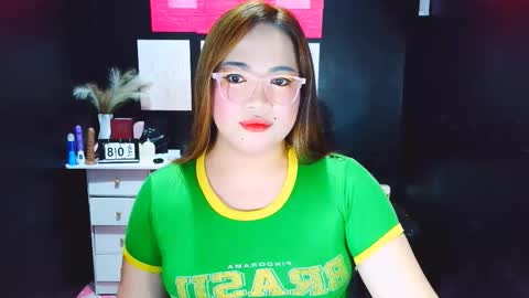 yourdirtygirl_lyla online show from 01-09-26, 02:25