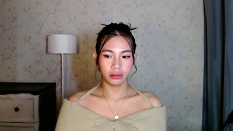 GWENI online show from 05-24-26, 05:51