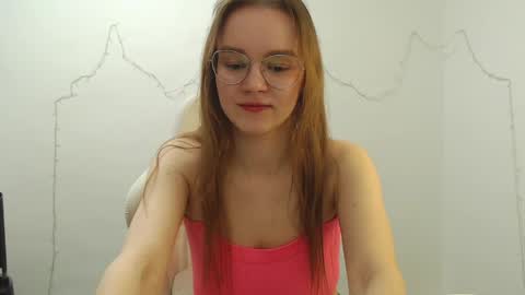 Lana online show from 04-19-26, 05:23