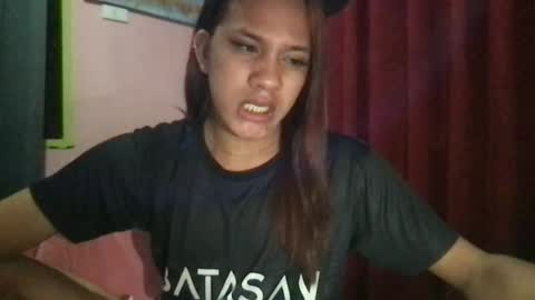 Snapshot of yourehot_princess chatting on 06-13-26, 08:29 yourehot_princess online show from 06-13-26, 08:29
