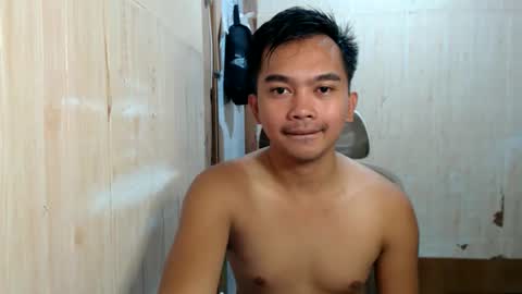 Snapshot of yourfantasyboyjr chatting on 06-09-26, 12:28 i am your dream boy JR online show from 06-09-26, 12:28
