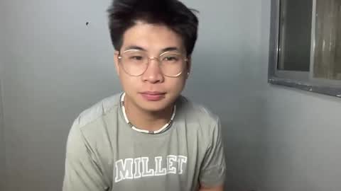 yourfantasyyy_ online show from 02-25-25, 08:51