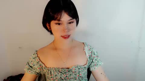 Snapshot of yourfavorateella chatting on 09-28-25, 05:40 PrettyElla online show from 09-28-25, 05:40