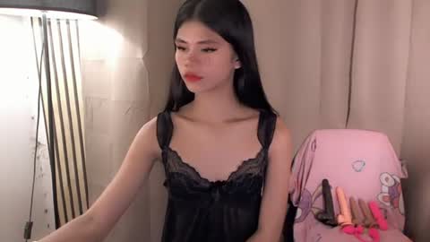Vivian online show from 06-30-26, 02:34
