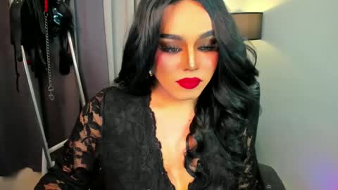 Snapshot of yourfiercemistress chatting on 03-06-25, 07:36 not into STINGY and CHEAP people online show from 03-06-25, 07:36