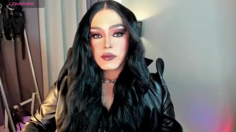 Snapshot of yourfiercemistress chatting on 09-09-25, 10:20 not into STINGY and CHEAP people online show from 09-09-25, 10:20