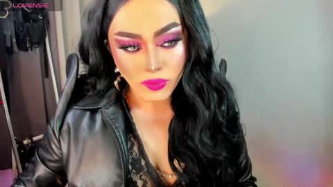 Snapshot of yourfiercemistress chatting on 09-16-25, 07:59 not into STINGY and CHEAP people online show from 09-16-25, 07:59