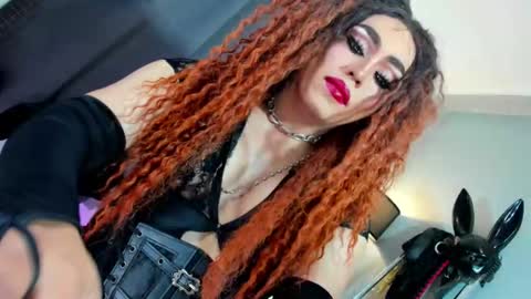 Snapshot of yourfiercemistress chatting on 11-04-25, 09:03 not into STINGY and CHEAP people online show from 11-04-25, 09:03