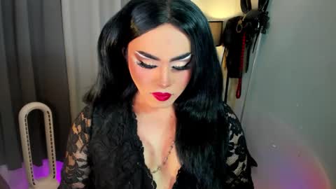 Snapshot of yourfiercemistress chatting on 11-27-25, 09:50 not into STINGY and CHEAP people online show from 11-27-25, 09:50