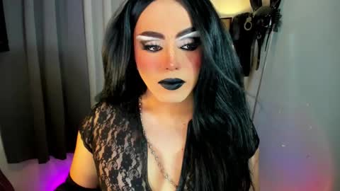 Snapshot of yourfiercemistress chatting on 12-18-25, 02:28 not into STINGY and CHEAP people online show from 12-18-25, 02:28