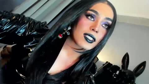  not into STINGY and CHEAP people online show from 04-21-26, 01:42