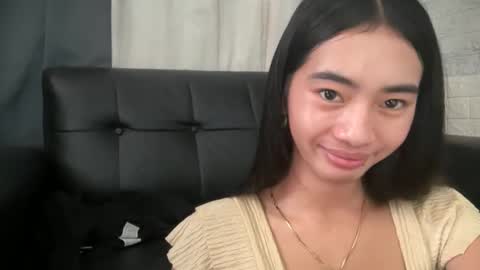 yourgirlsweet_kishia online show from 05-15-26, 11:12