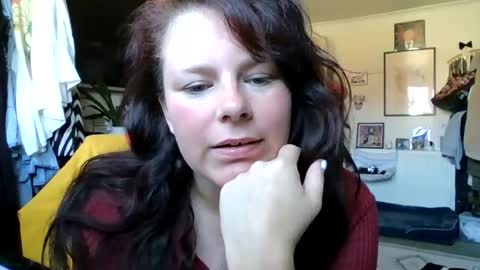 Snapshot of yourgoddessneveah chatting on 07-09-26, 09:35 Goddess Neveah online show from 07-09-26, 09:35