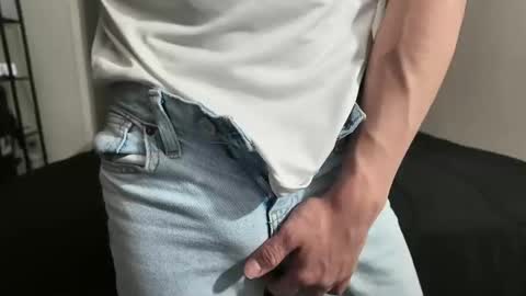 yourguuy21 online show from 12-19-25, 08:32