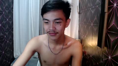 Snapshot of yourguy_josh23 chatting on 12-30-24, 08:43 Josh online show from 12-30-24, 08:43