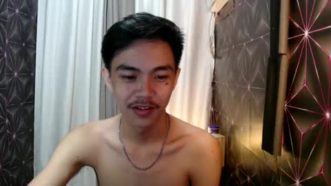 Snapshot of yourguy_josh23 chatting on 01-02-25, 05:50 Josh online show from 01-02-25, 05:50