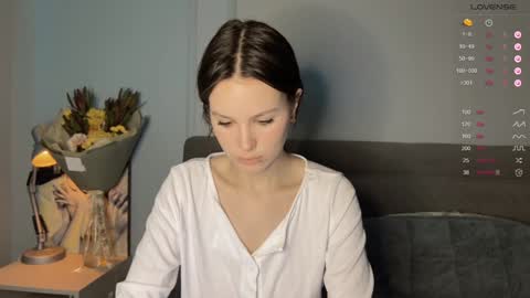 Snapshot of yourher0in chatting on 01-10-25, 10:17 Aida online show from 01-10-25, 10:17