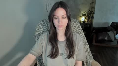 Snapshot of yourher0in chatting on 01-07-26, 04:26 Aida online show from 01-07-26, 04:26