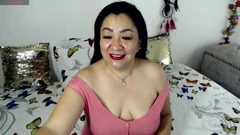 Snapshot of yourhornyjuliettee1 chatting on 07-12-26, 07:05 Juliette online show from 07-12-26, 07:05