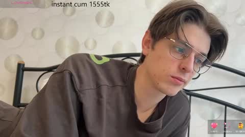 Chris online show from 02-17-25, 07:26