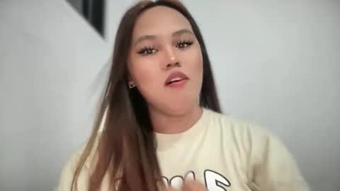 yourhotgirl_lyn online show from 06-07-26, 04:33
