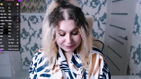 Karma online show from 12-25-24, 01:09