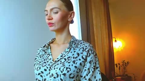 Ksyusha online show from 05-19-26, 07:15
