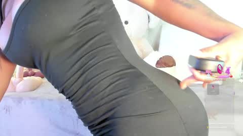 Snapshot of yourlilo__24 chatting on 05-22-26, 04:19 michellHi guys Ill be away from CB for a couple of months I hope to be back by then I love you so muchig yourlilo24 online show from 05-22-26, 04:19