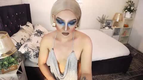 --               online show from 11-11-25, 04:12