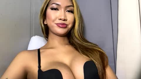 yourlovebella88 online show from 05-14-26, 07:20