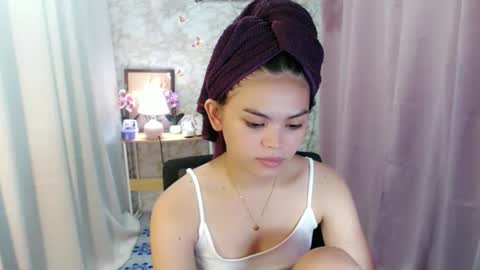 your lovely Dina online show from 12-04-25, 02:21