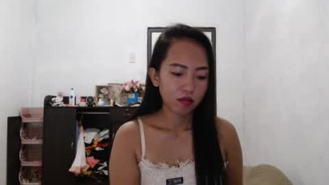 Snapshot of yourloving_maris chatting on 03-04-25, 01:23 yourloving_maris online show from 03-04-25, 01:23