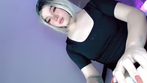 Snapshot of yourlovingpearl chatting on 12-01-24, 04:29 PEARL online show from 12-01-24, 04:29