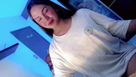 Snapshot of yourlovingpearl chatting on 12-01-25, 03:55 PEARL online show from 12-01-25, 03:55