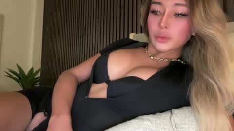 Pearl online show from 04-21-26, 11:40