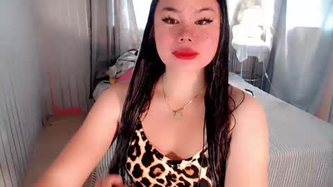 Snapshot of yournaughtyprincess16 chatting on 09-23-25, 02:58 ALPHA DOM. QUEEN JASMINE online show from 09-23-25, 02:58