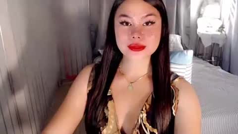 Snapshot of yournaughtyprincess16 chatting on 09-28-25, 12:54 ALPHA DOM. QUEEN JASMINE online show from 09-28-25, 12:54