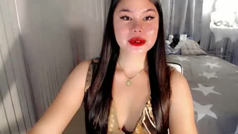 Snapshot of yournaughtyprincess16 chatting on 10-08-25, 06:05 ALPHA DOM. QUEEN JASMINE online show from 10-08-25, 06:05