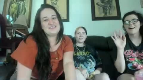 Lexi online show from 07-15-26, 04:45