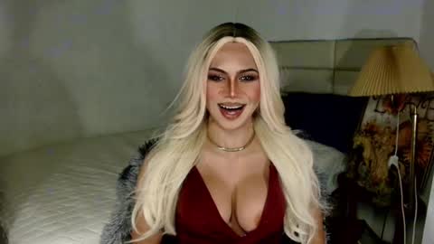 Snapshot of yournightmare_chloe chatting on 12-05-25, 02:03 Chloe online show from 12-05-25, 02:03