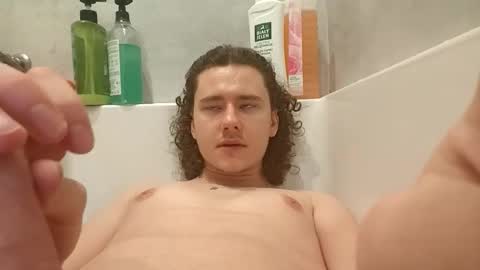 Snapshot of yourpantyhosesla_ve chatting on 11-11-25, 02:11 Nylon slave online show from 11-11-25, 02:11