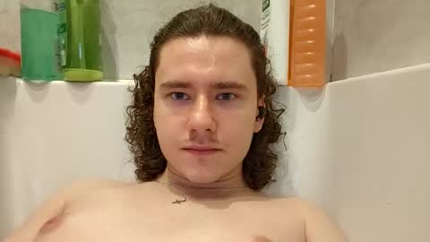 Snapshot of yourpantyhosesla_ve chatting on 11-23-25, 02:00 Nylon slave online show from 11-23-25, 02:00