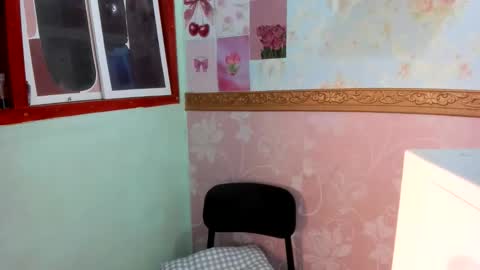 Trish online show from 04-19-26, 02:55