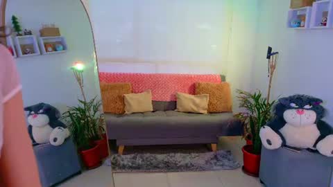 Snapshot of yourprincess_ammie chatting on 07-10-26, 10:56 Your Love online show from 07-10-26, 10:56