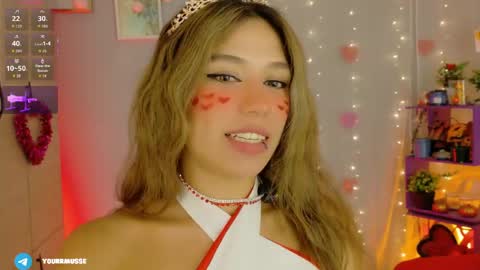 Isabella but you can call me Isa .-. online show from 05-11-26, 04:51