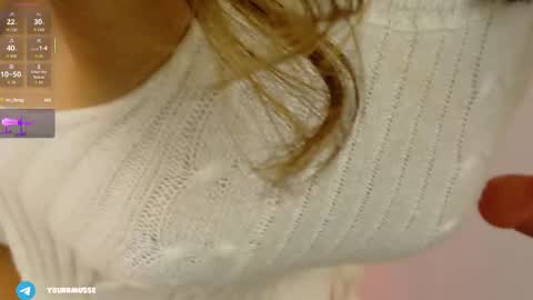 Isabella but you can call me Isa .-. online show from 06-06-26, 05:45